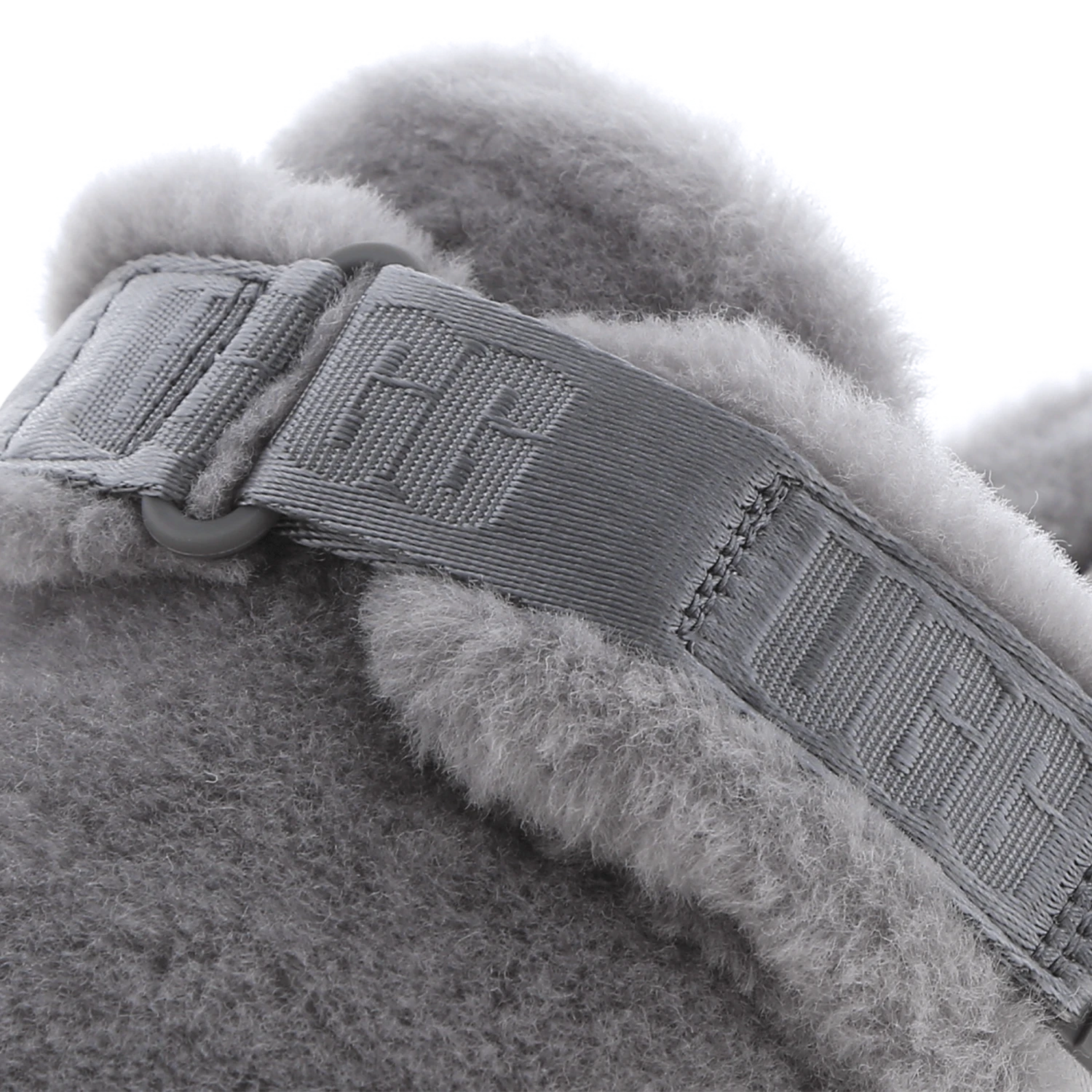UGG Fluff 4 UGG Fluff – Image 2