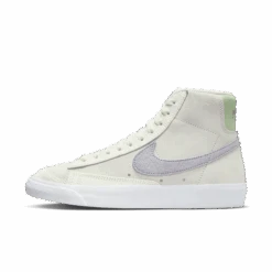 Nike Blazer Mid '77 13 Nike Blazer Mid '77 -Adidas 315347720302 03
