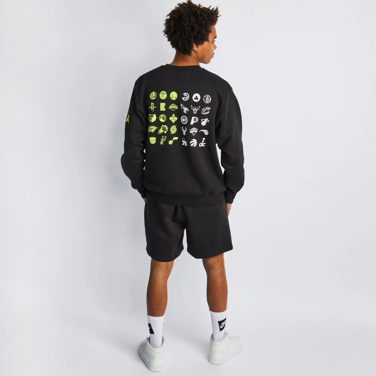 Nike Team 31 4 Nike Team 31 – Image 2