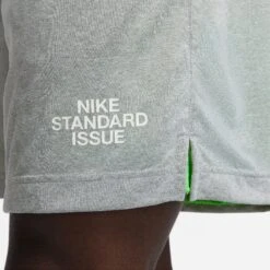 Nike Standard Issue -Adidas 317138001740 08