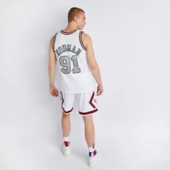 Mitchell & Ness Swingman Bulls Rodman 9 Mitchell & Ness Swingman Bulls Rodman -Adidas 317138442610 03