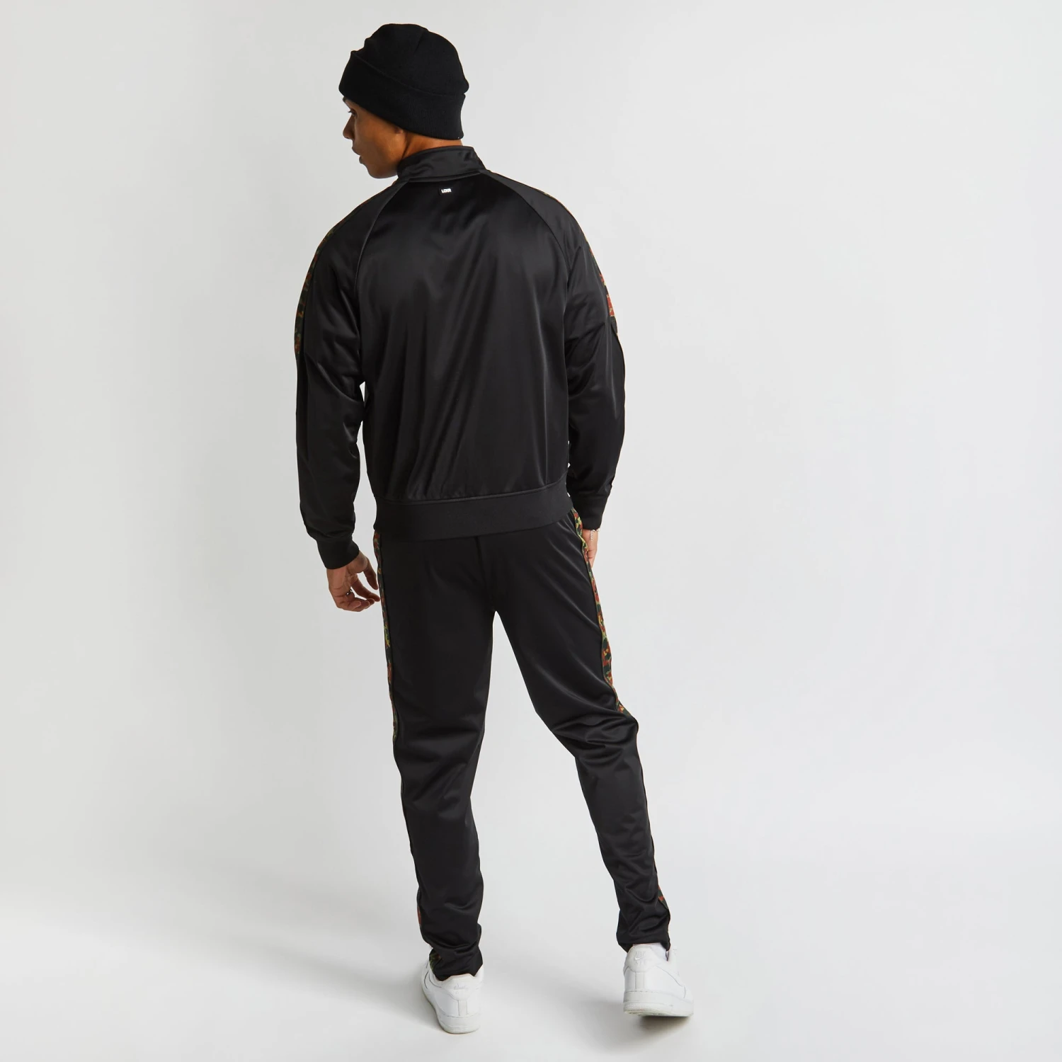 LCKR Breezy 7 LCKR Breezy – Image 5