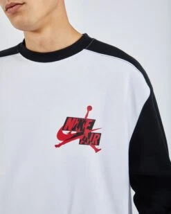 Jordan Classics Fleece Crew 11 Jordan Classics Fleece Crew -Adidas 317344112510 04