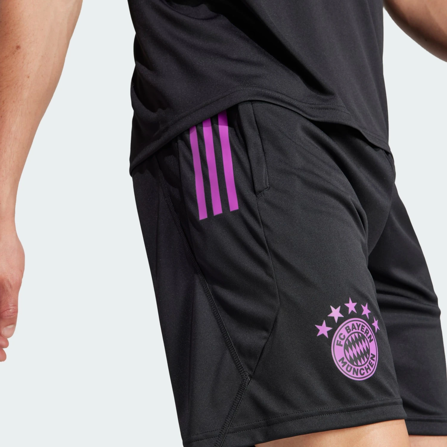 Adidas Fc Bayern Tiro 23 Training 5 Adidas Fc Bayern Tiro 23 Training – Image 3