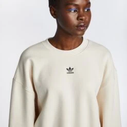 Adidas Trefoil Moments